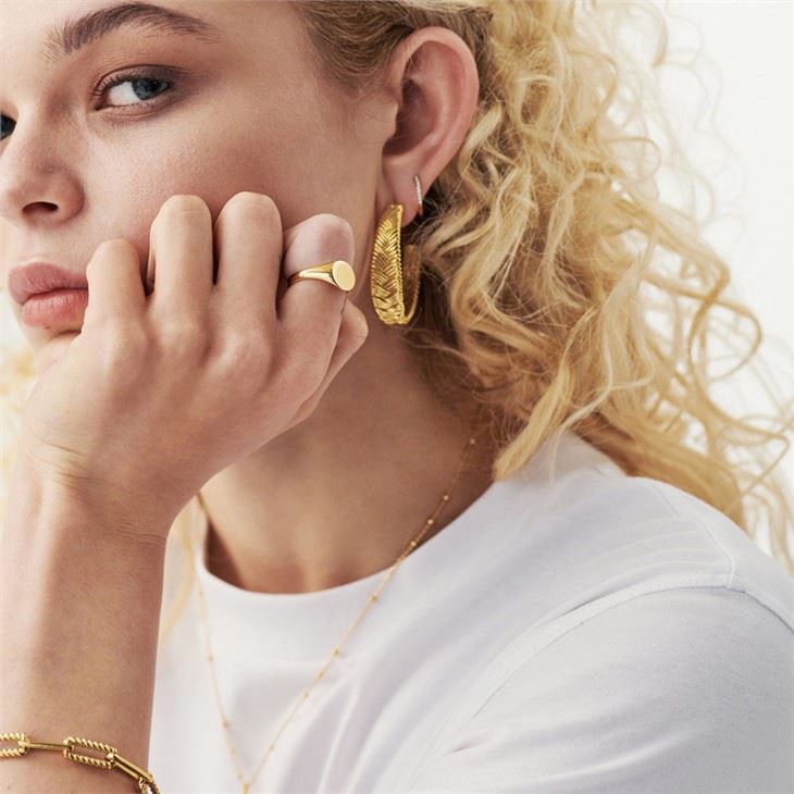 gold plated signet ring womens
