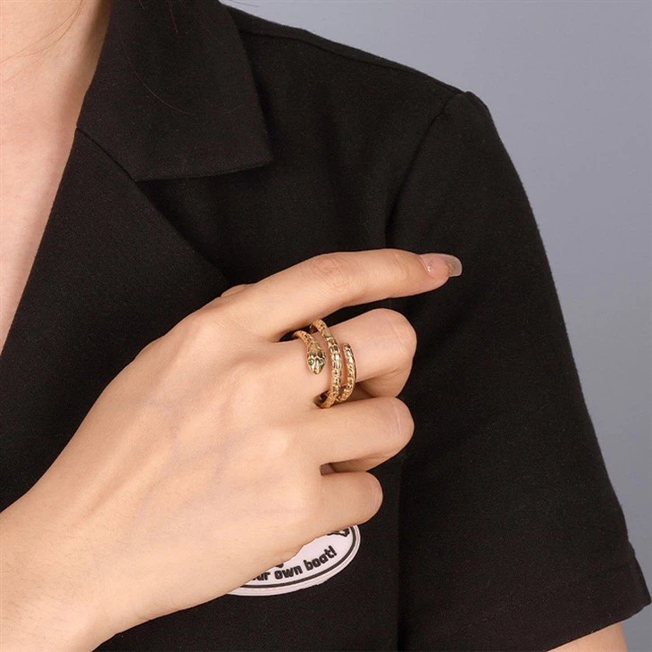 snake ring womens