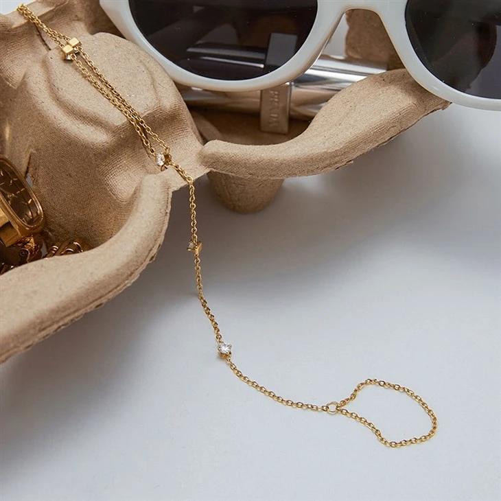 Zircon Linked Finger Bracelet price